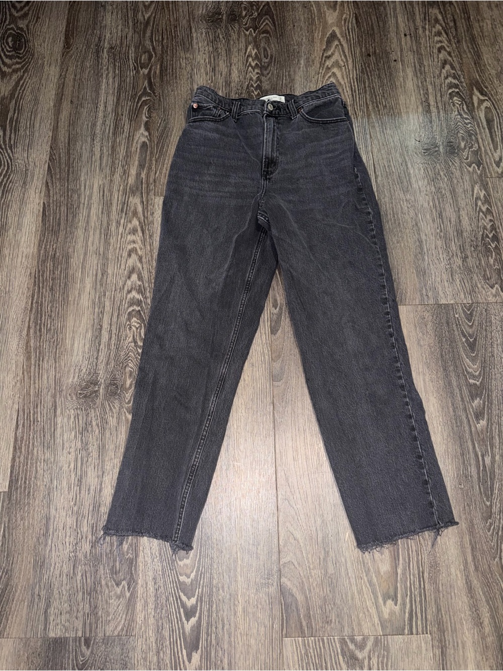 Abercrombie & Fitch Curve Love 90s Straight Ultra High Rise Jeans Size 28